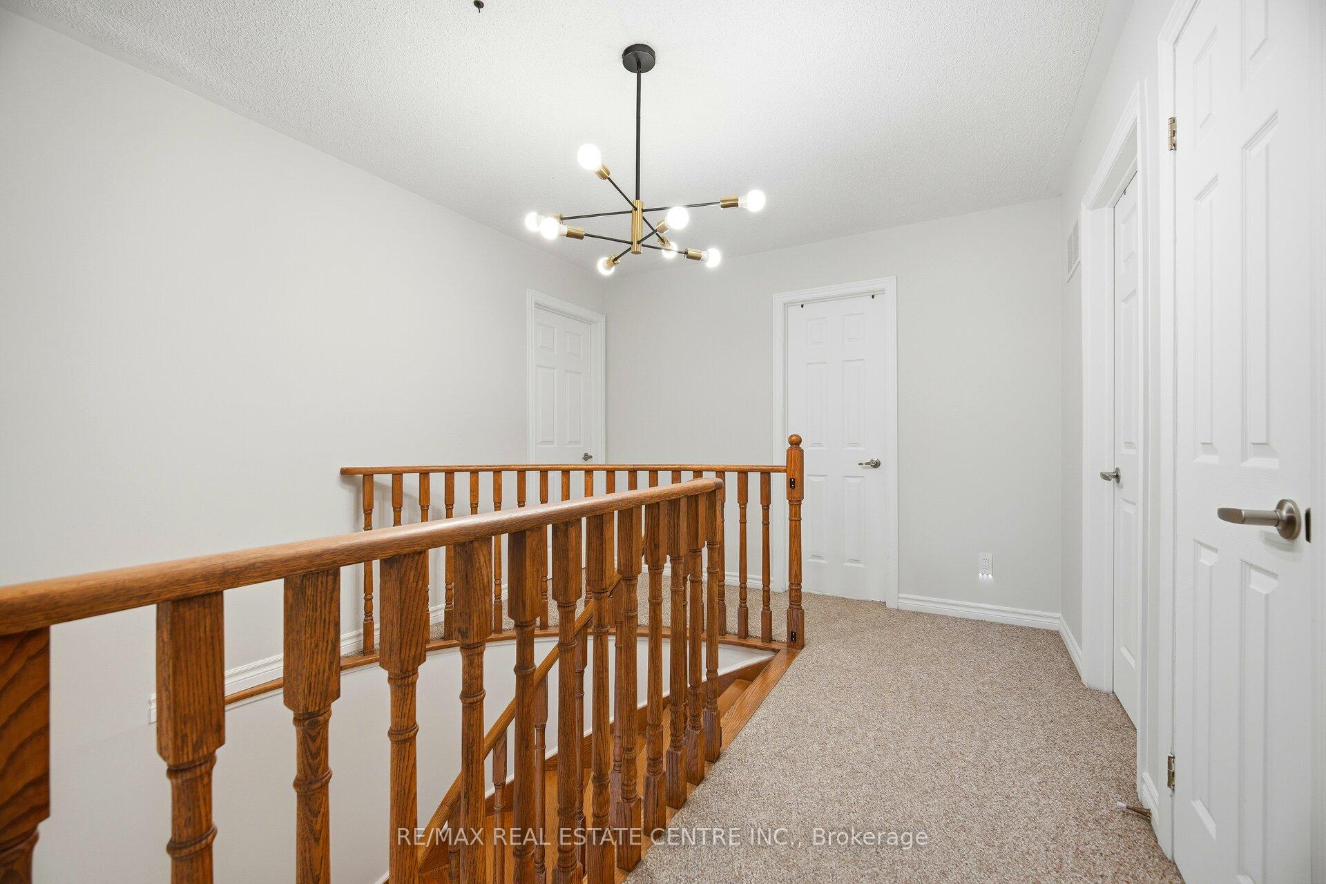 Photo 35 of 61 Sunforest Drive, Brampton, Heart Lake West — HOMEH
