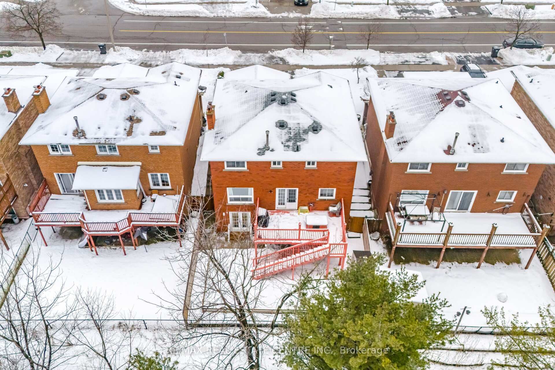 Photo 25 of 61 Sunforest Drive, Brampton, Heart Lake West — HOMEH