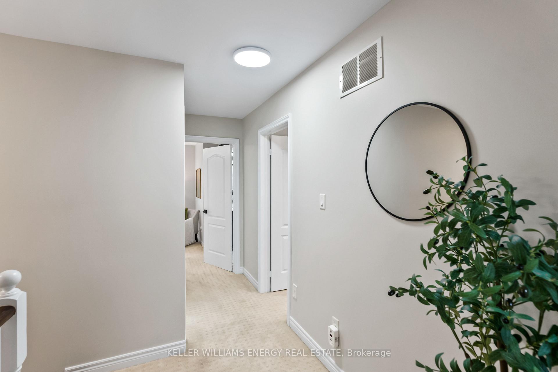 Photo 8 of 29 Melody Drive, Whitby, Brooklin — HOMEH