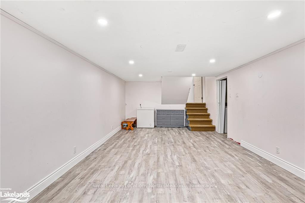 Photo 13 of 419 Seventh Street, Collingwood — HOMEH