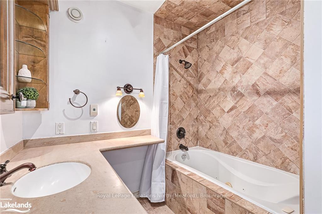 Photo 17 of 419 Seventh Street, Collingwood — HOMEH