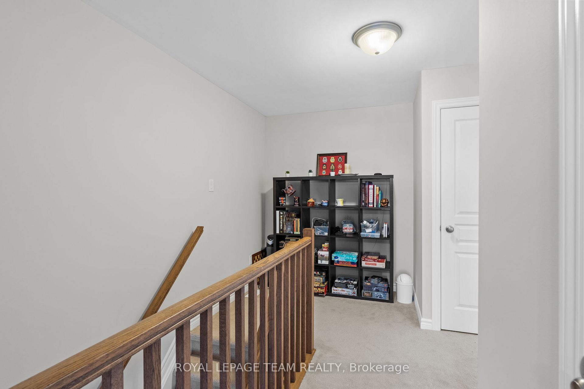 Photo 12 of 110 Stockholm Private, Ottawa, Riverside South/Gloucester Glen — HOMEH
