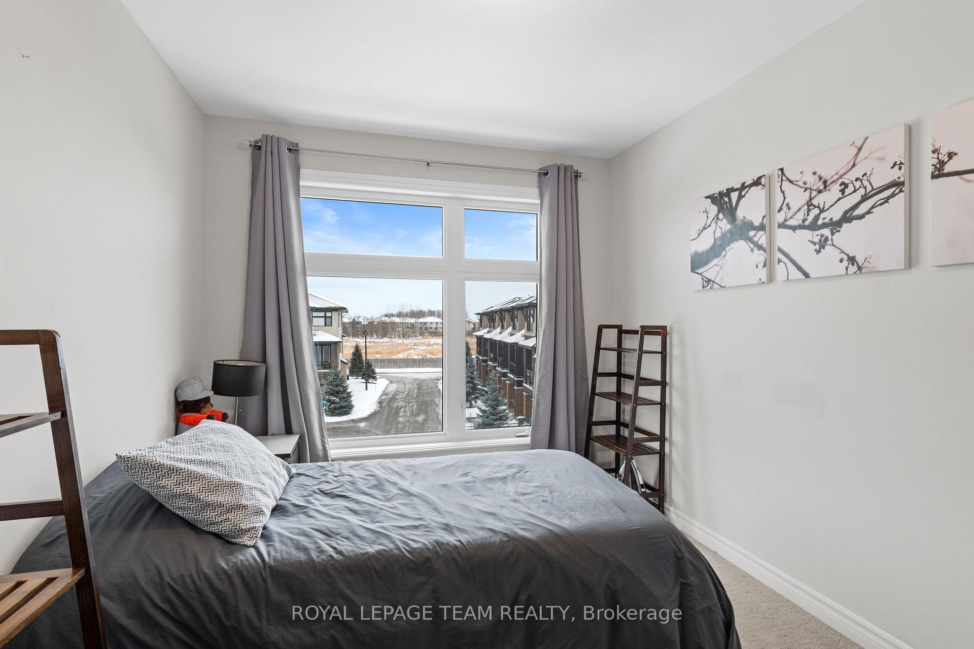 Photo 14 of 110 Stockholm Private, Ottawa, Riverside South/Gloucester Glen — HOMEH