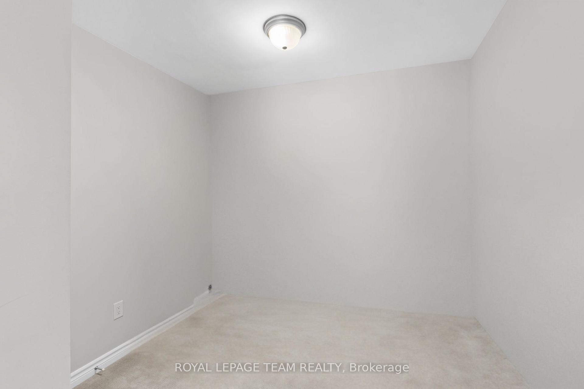 Photo 15 of 110 Stockholm Private, Ottawa, Riverside South/Gloucester Glen — HOMEH