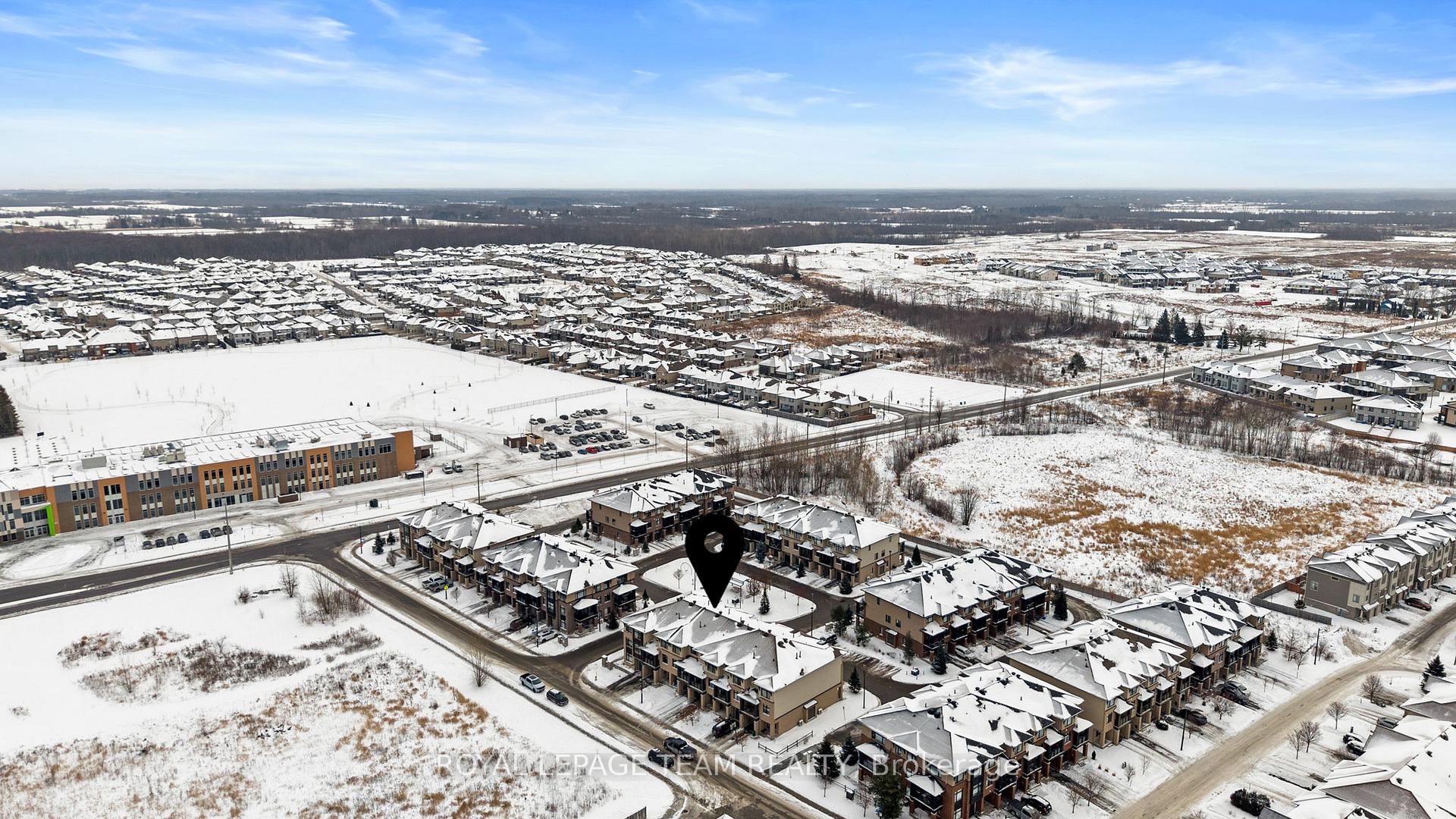 Photo 30 of 110 Stockholm Private, Ottawa, Riverside South/Gloucester Glen — HOMEH
