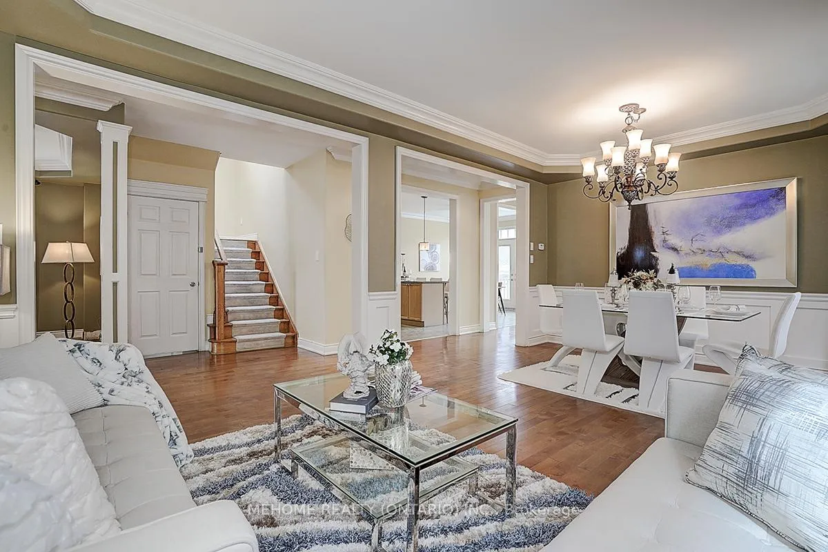 Photo 12 of 40 Westminster Circle, Barrie, Innis-Shore — HOMEH
