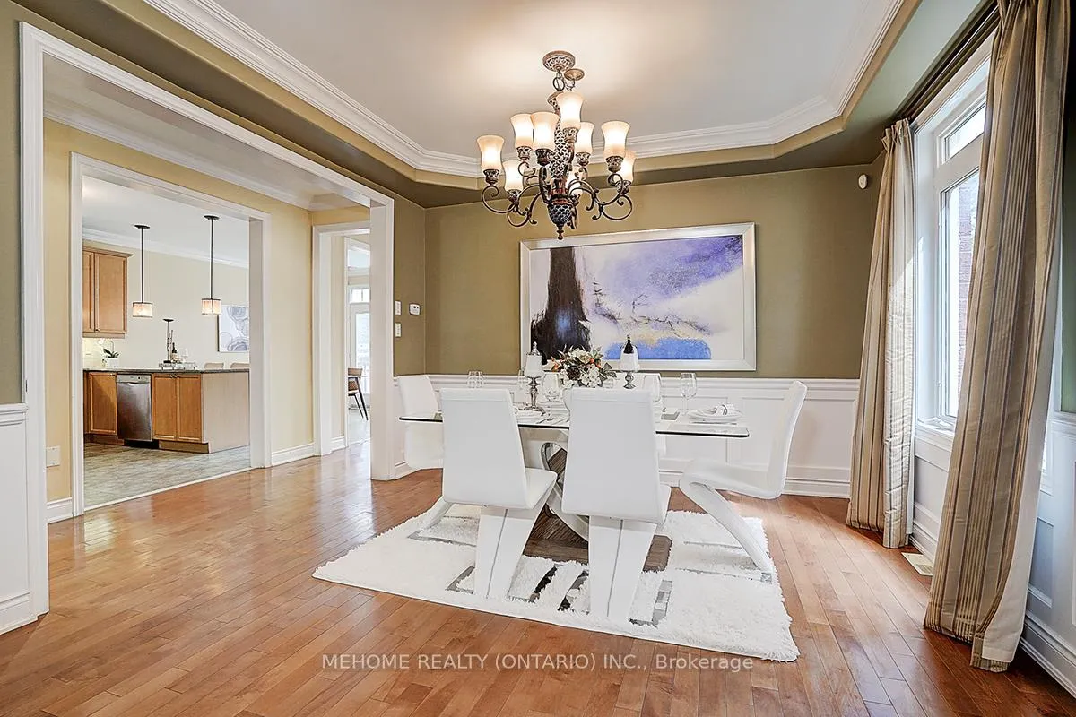Photo 15 of 40 Westminster Circle, Barrie, Innis-Shore — HOMEH