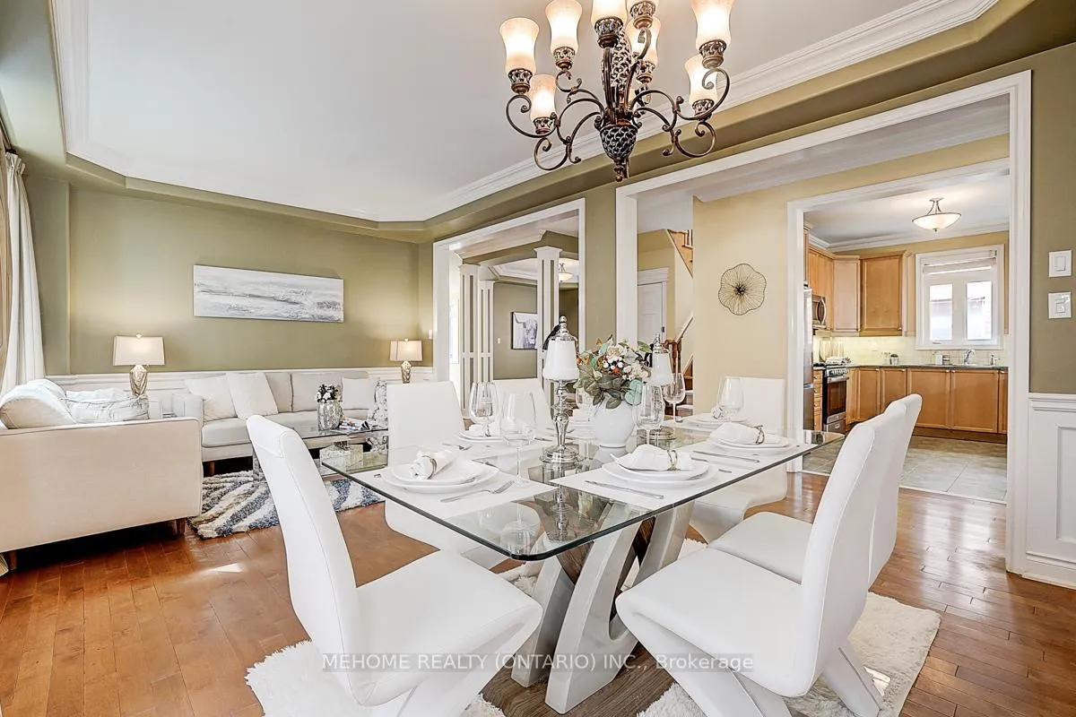 Photo 16 of 40 Westminster Circle, Barrie, Innis-Shore — HOMEH