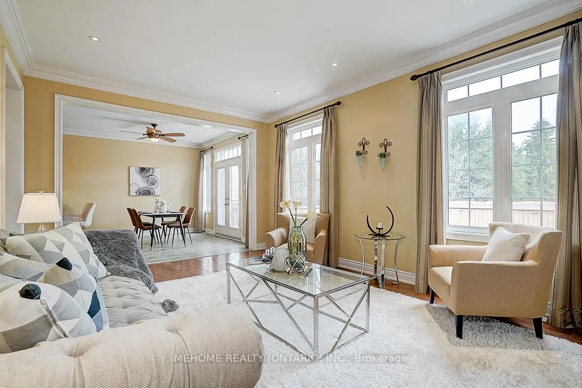 Photo 23 of 40 Westminster Circle, Barrie, Innis-Shore — HOMEH