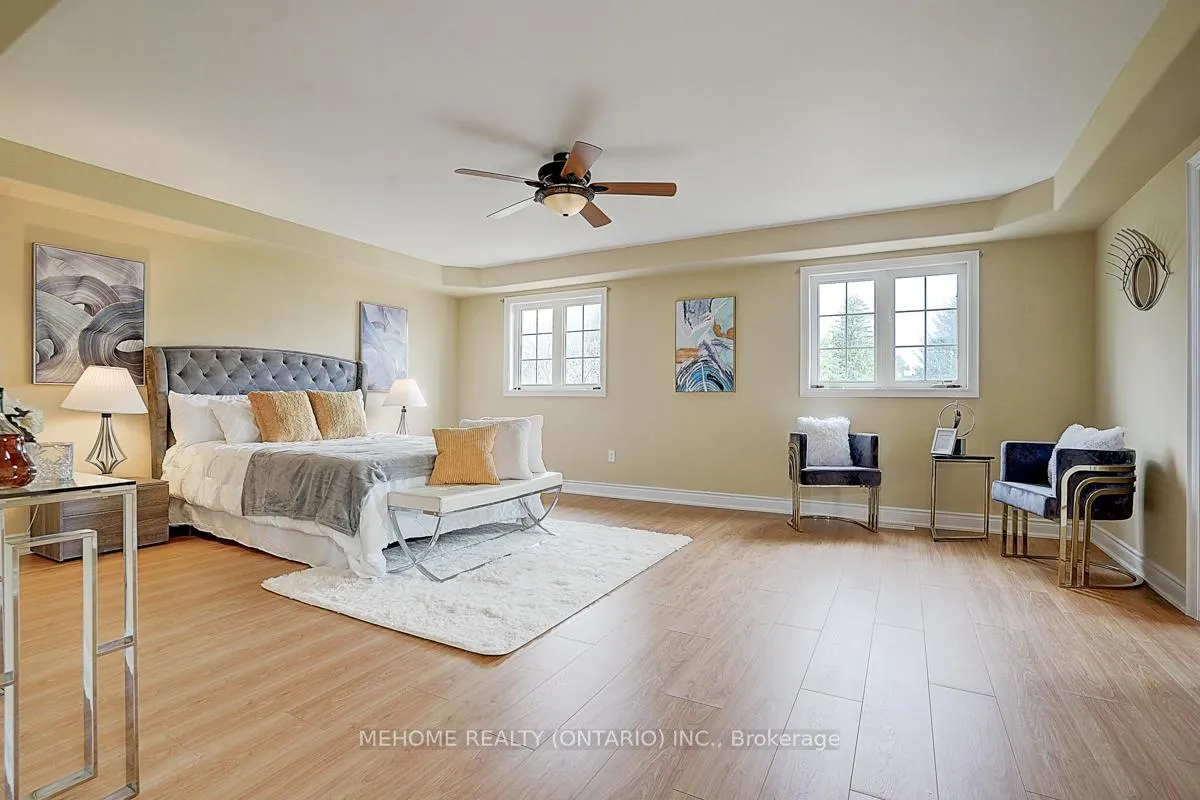 Photo 26 of 40 Westminster Circle, Barrie, Innis-Shore — HOMEH