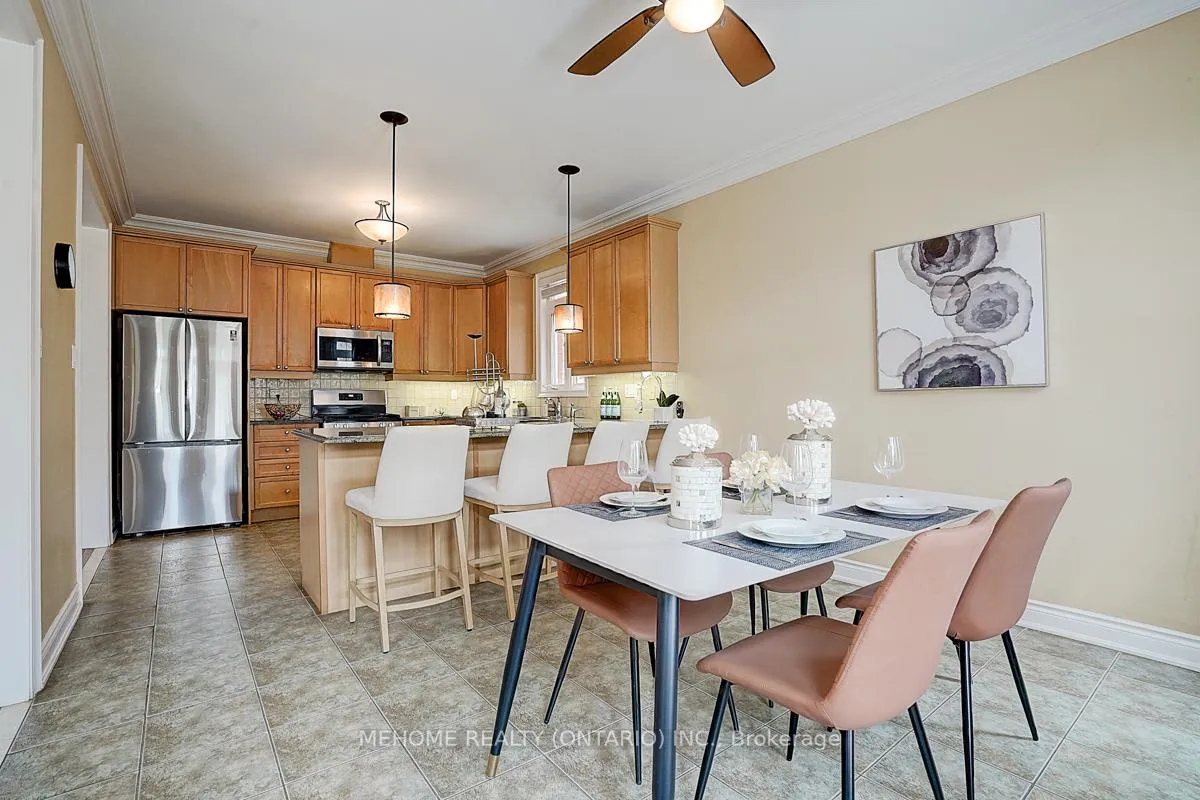 Photo 50 of 40 Westminster Circle, Barrie, Innis-Shore — HOMEH