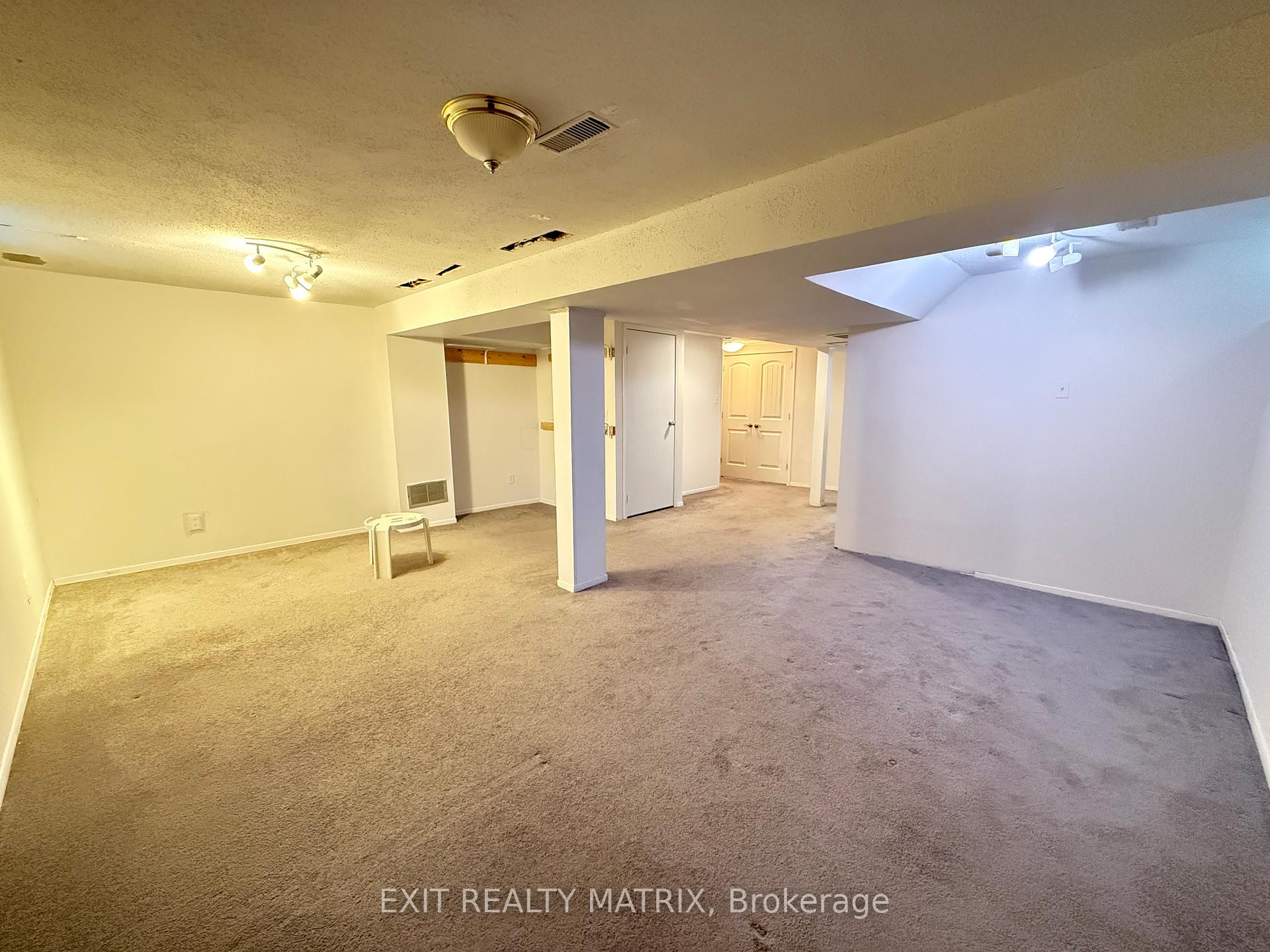 Photo 20 of 712 Mathieu Way, Ottawa, Fallingbrook/Pineridge — HOMEH
