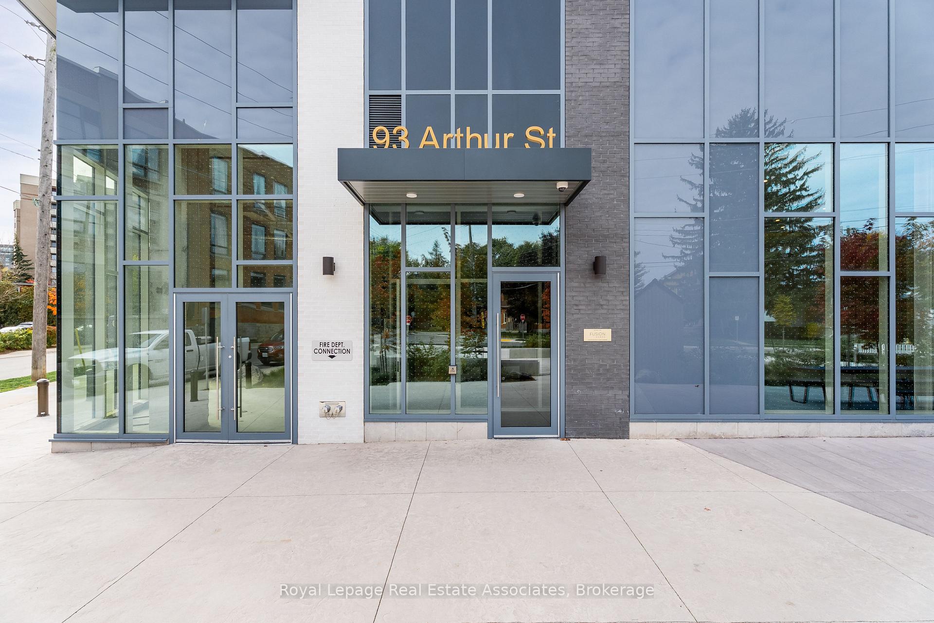 Photo 6 of Unit 1212, 93 Arthur Street S, Guelph, St. Patrick's Ward — HOMEH