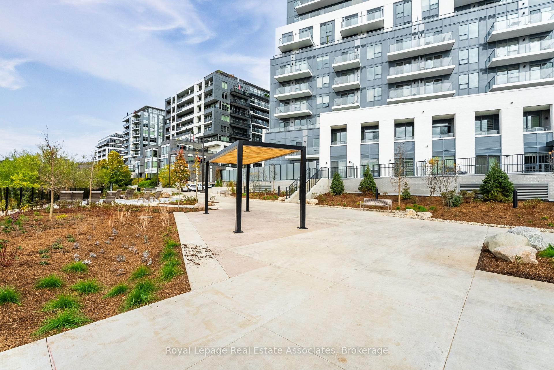 Photo 33 of Unit 1212, 93 Arthur Street S, Guelph, St. Patrick's Ward — HOMEH