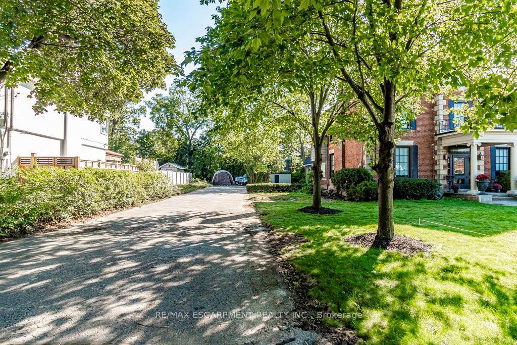 Photo 1 of 182 Concession Street, Hamilton, Centremount — HOMEH