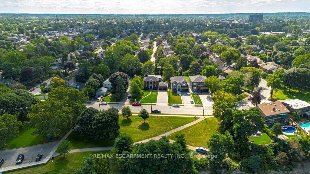 Photo 11 of 182 Concession Street, Hamilton, Centremount — HOMEH