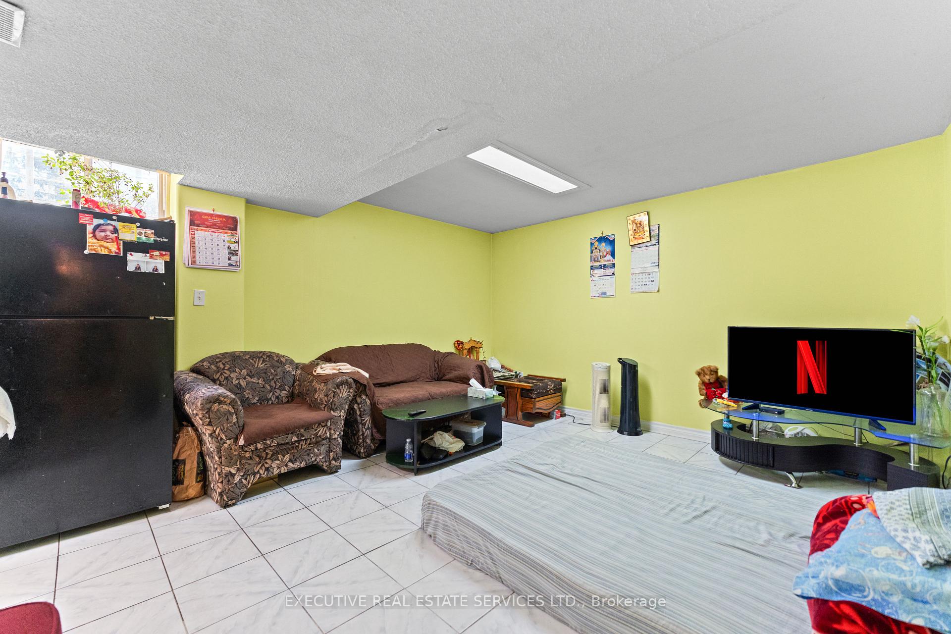 Photo 29 of 11 Upwood Place, Brampton, Sandringham-Wellington — HOMEH
