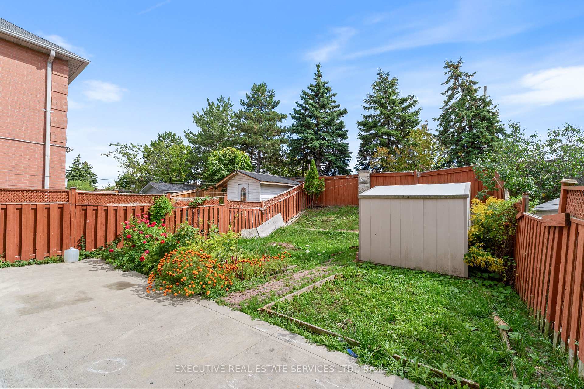 Photo 35 of 11 Upwood Place, Brampton, Sandringham-Wellington — HOMEH