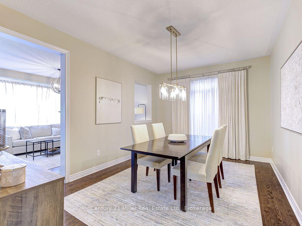 Photo 6 of 3268 Sealey Crescent, Burlington, Alton — HOMEH