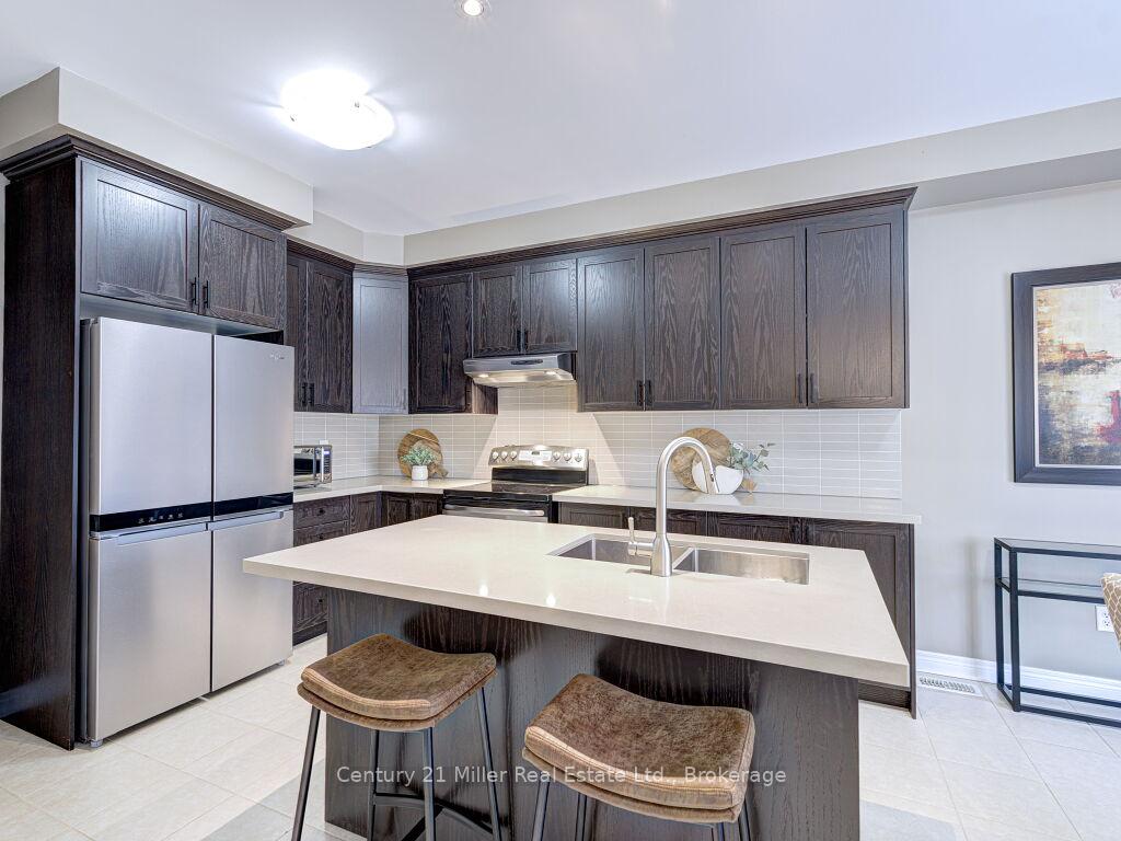Photo 15 of 3268 Sealey Crescent, Burlington, Alton — HOMEH