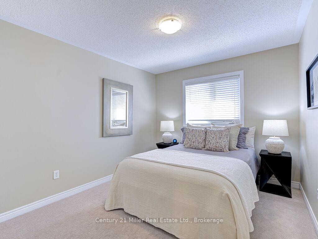 Photo 25 of 3268 Sealey Crescent, Burlington, Alton — HOMEH