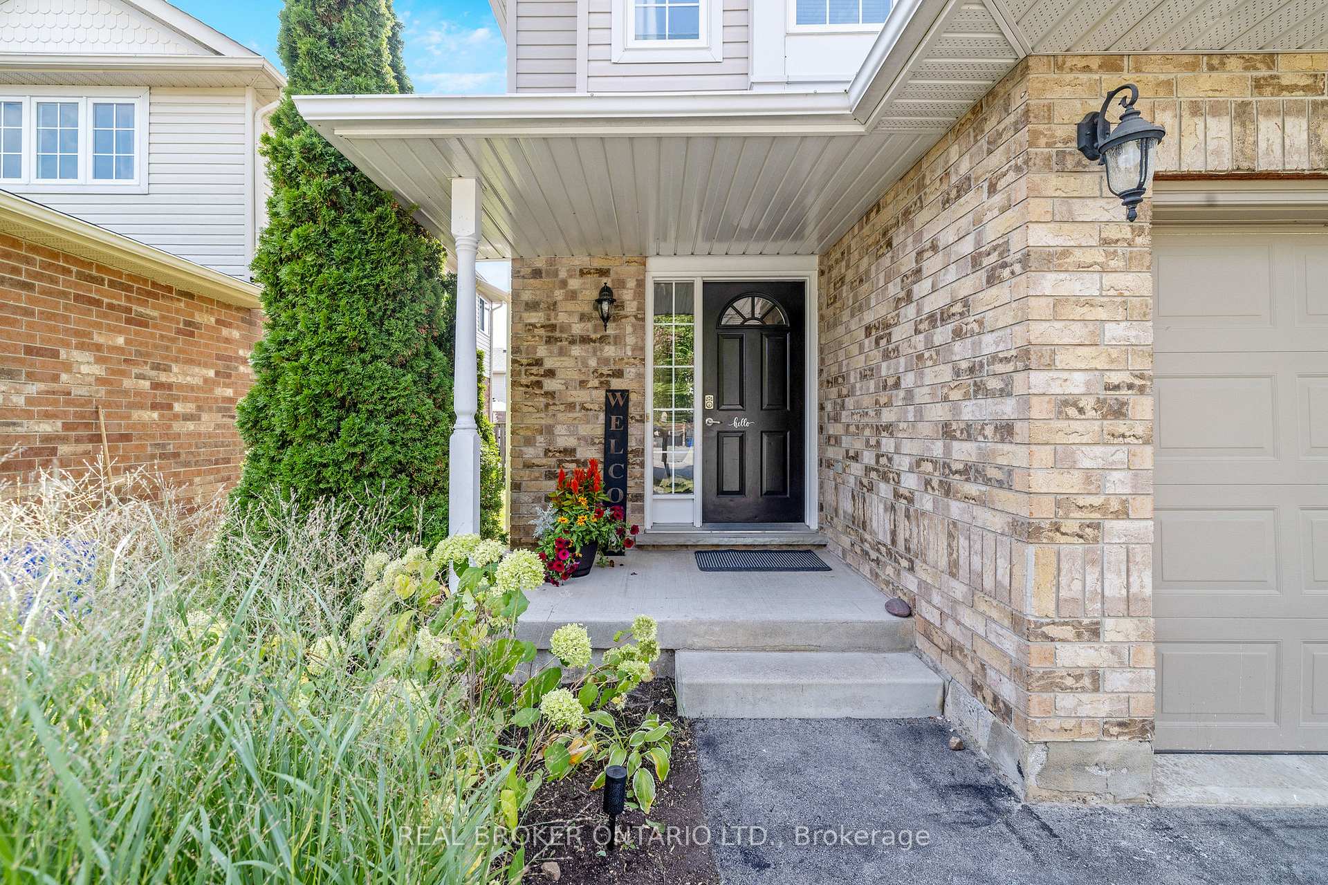 Photo 26 of 12 Sprowl Street, Halton Hills, Acton — HOMEH