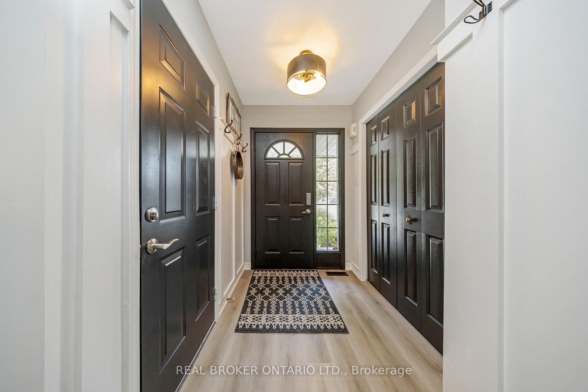 Photo 5 of 12 Sprowl Street, Halton Hills, Acton — HOMEH