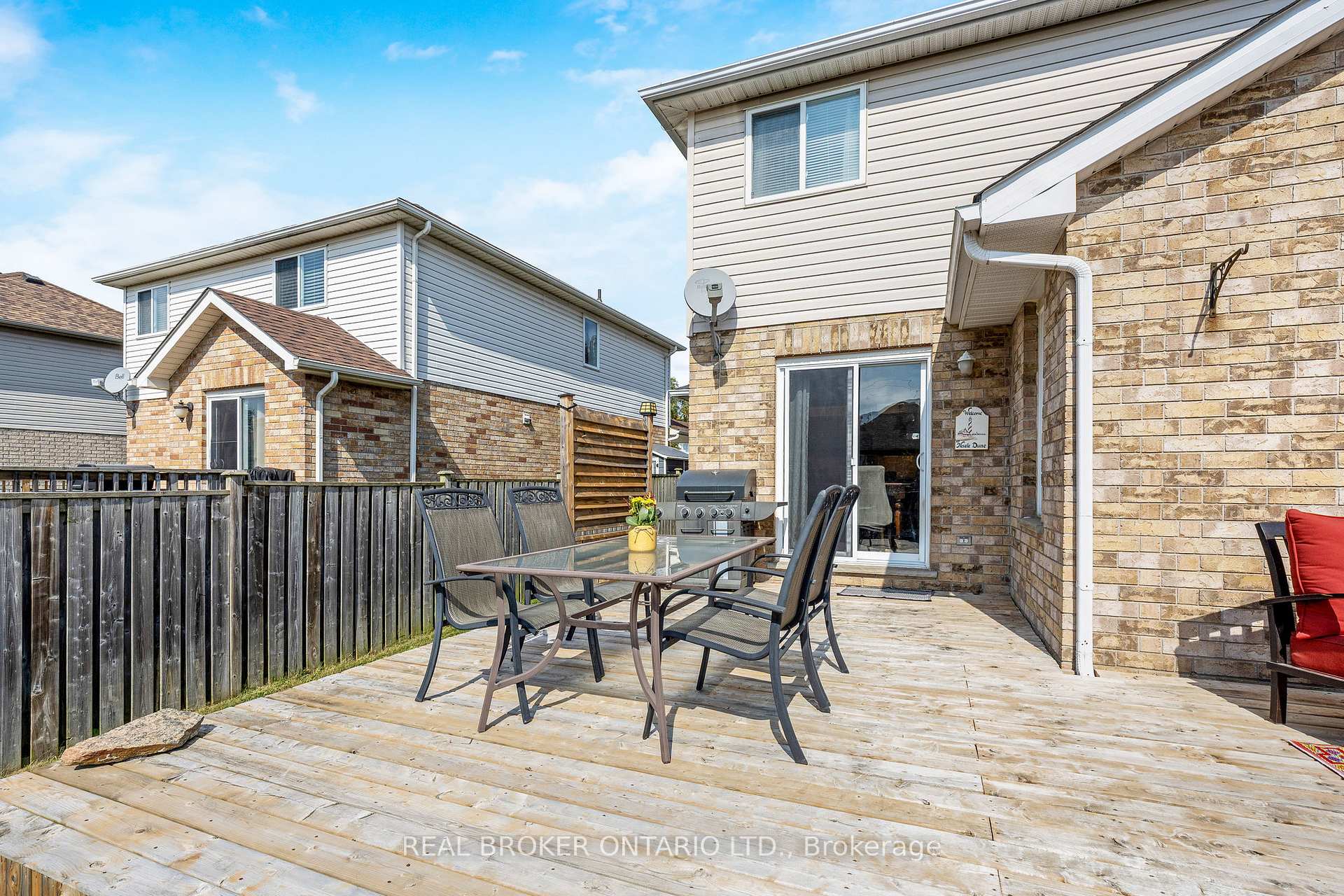 Photo 39 of 12 Sprowl Street, Halton Hills, Acton — HOMEH