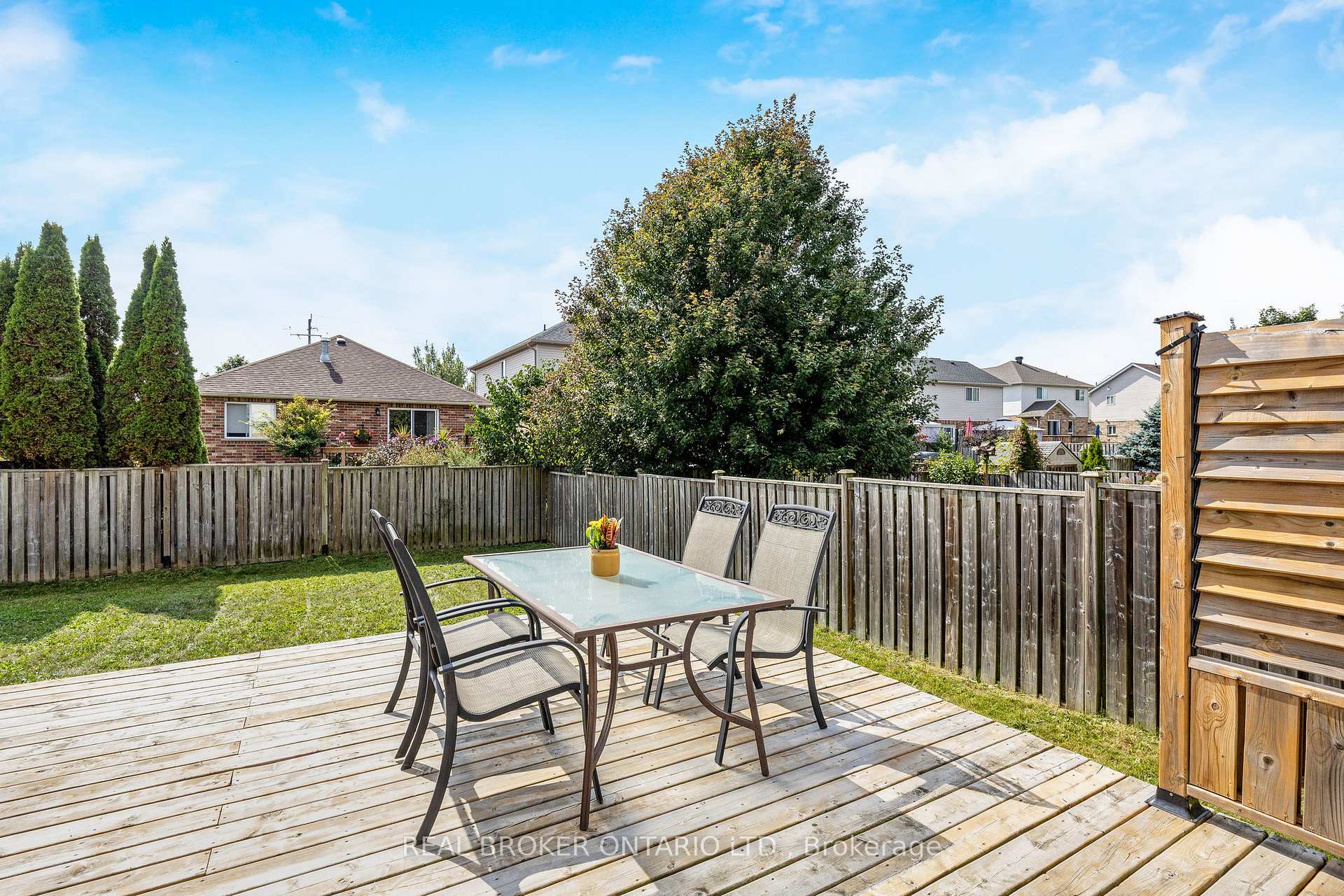 Photo 15 of 12 Sprowl Street, Halton Hills, Acton — HOMEH