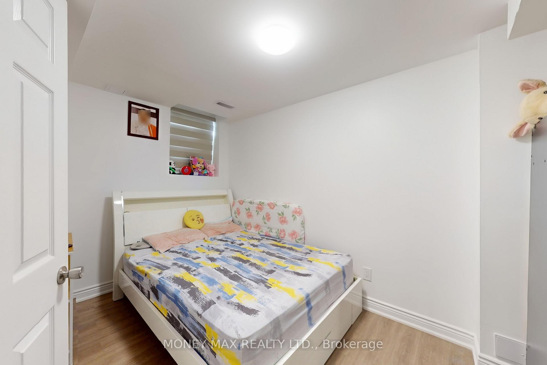 Photo 17 of 4 Pasadena Avenue, Brampton, Bram East — HOMEH