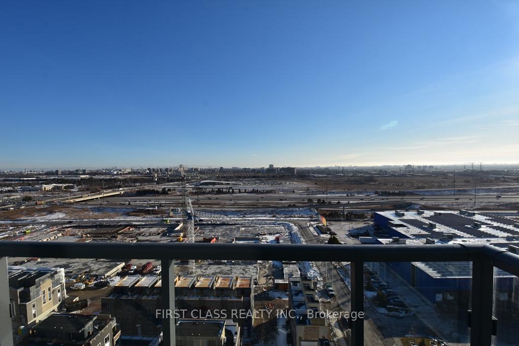 Photo 9 of Unit 1809, 10 Honeycrisp Crescent, Vaughan, Vaughan Corporate Centre — HOMEH