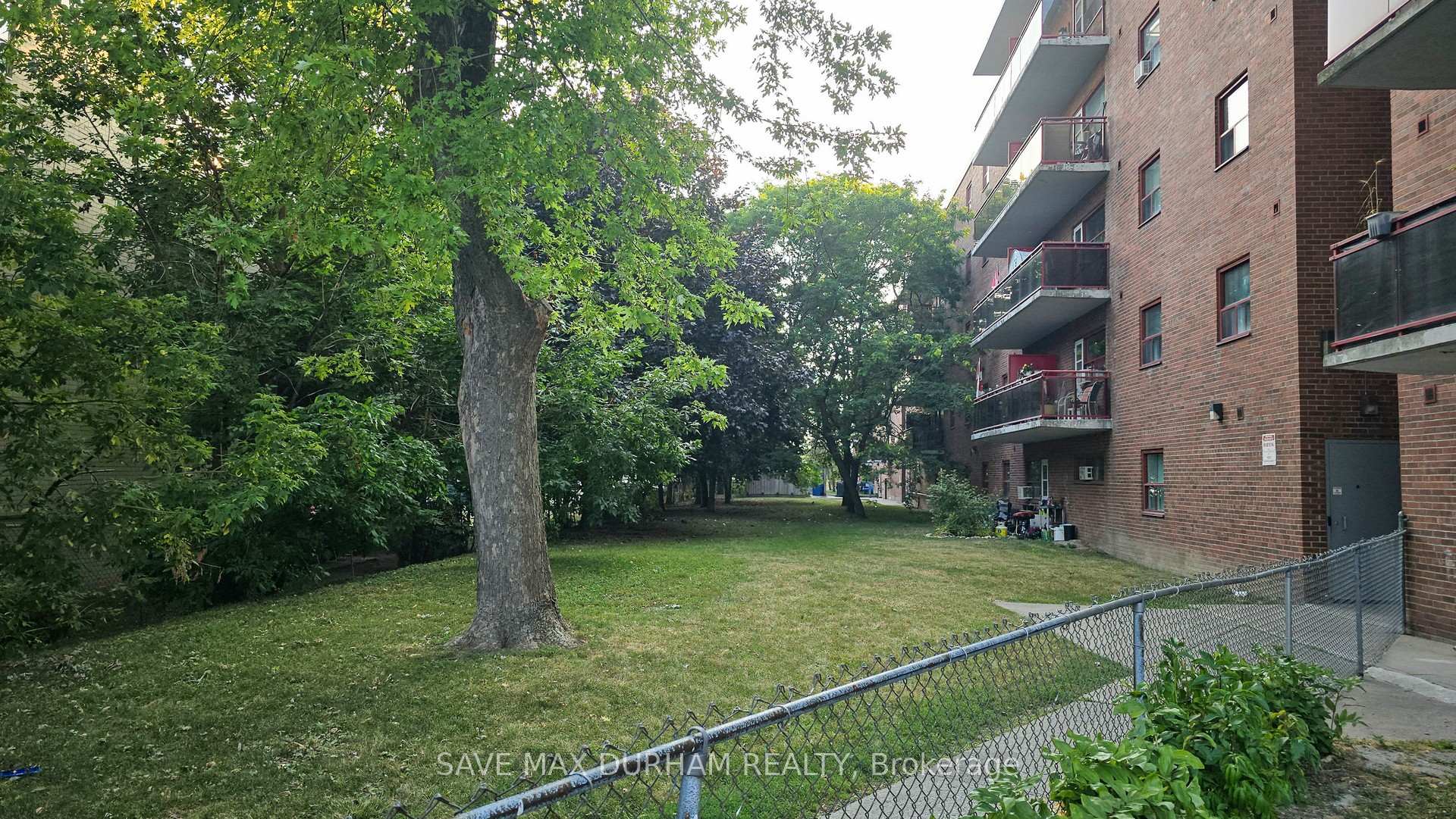 Photo 37 of Unit 414, 900 Glen Street, Oshawa, Lakeview — HOMEH