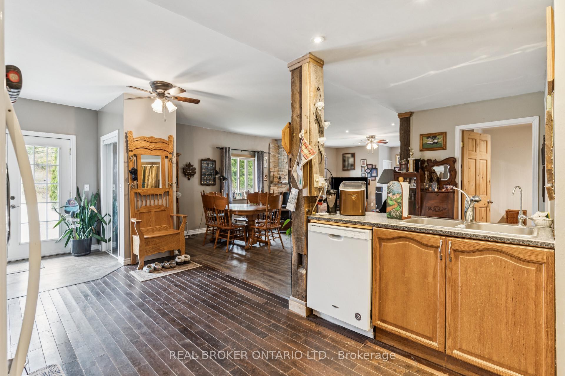 Photo 3 of 2880 Hwy 511, Lanark Highlands, Lanark Highlands (Darling) Twp — HOMEH