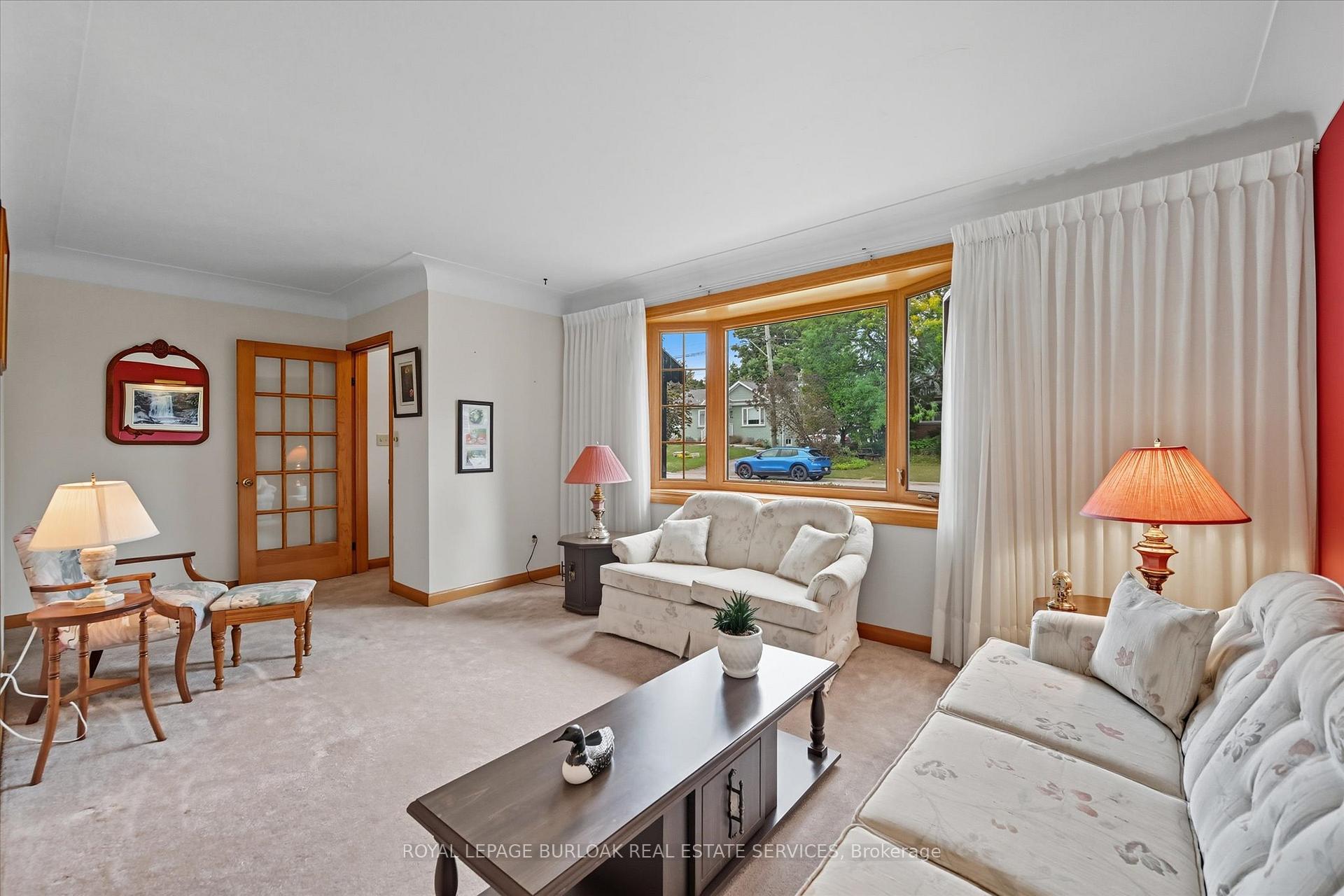 Photo 35 of 13 James Street, Hamilton, Waterdown — HOMEH