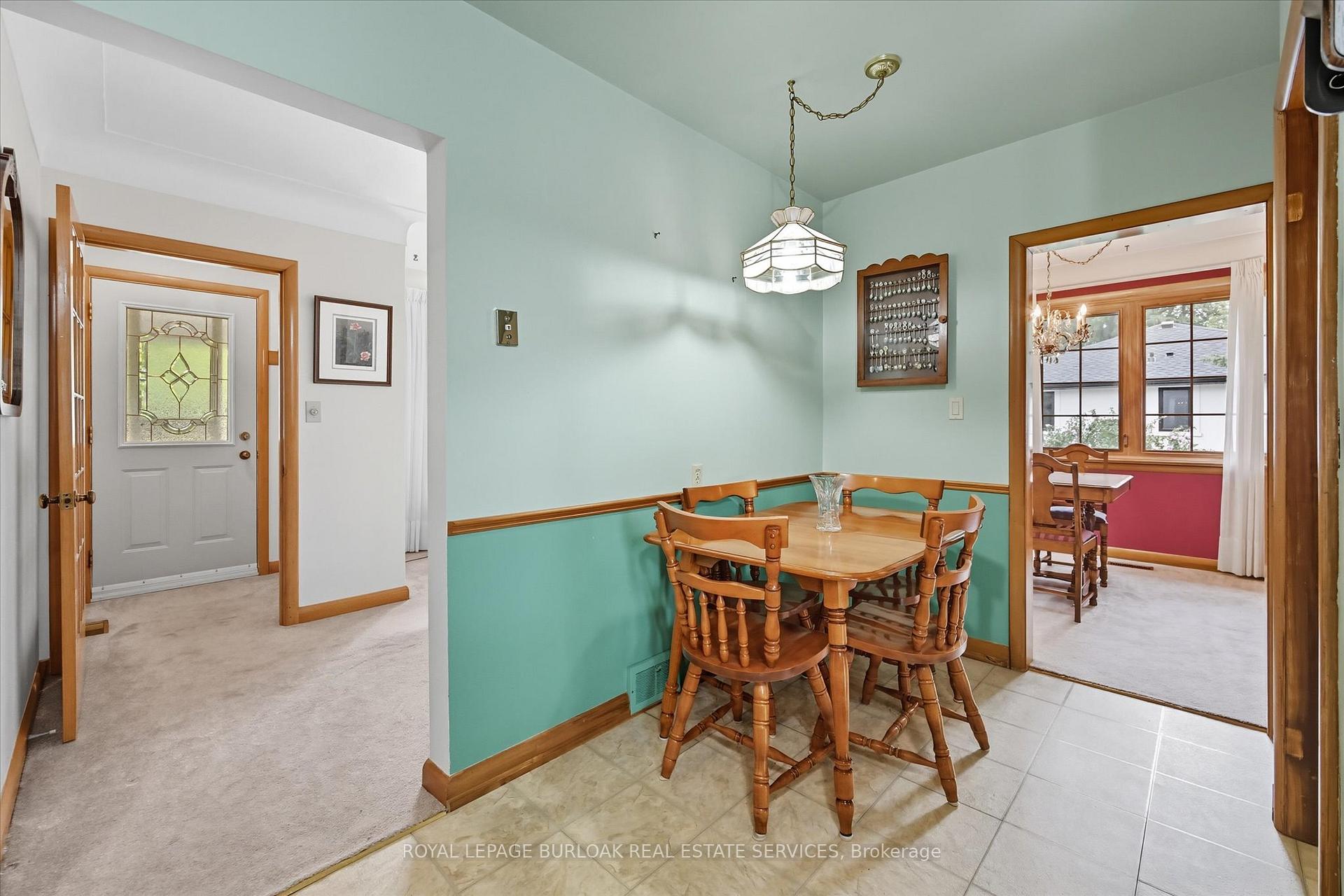 Photo 11 of 13 James Street, Hamilton, Waterdown — HOMEH