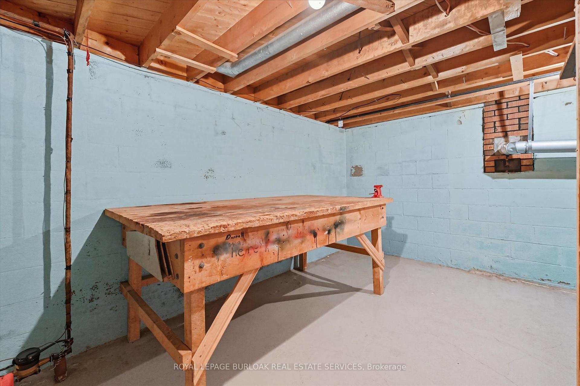 Photo 43 of 13 James Street, Hamilton, Waterdown — HOMEH