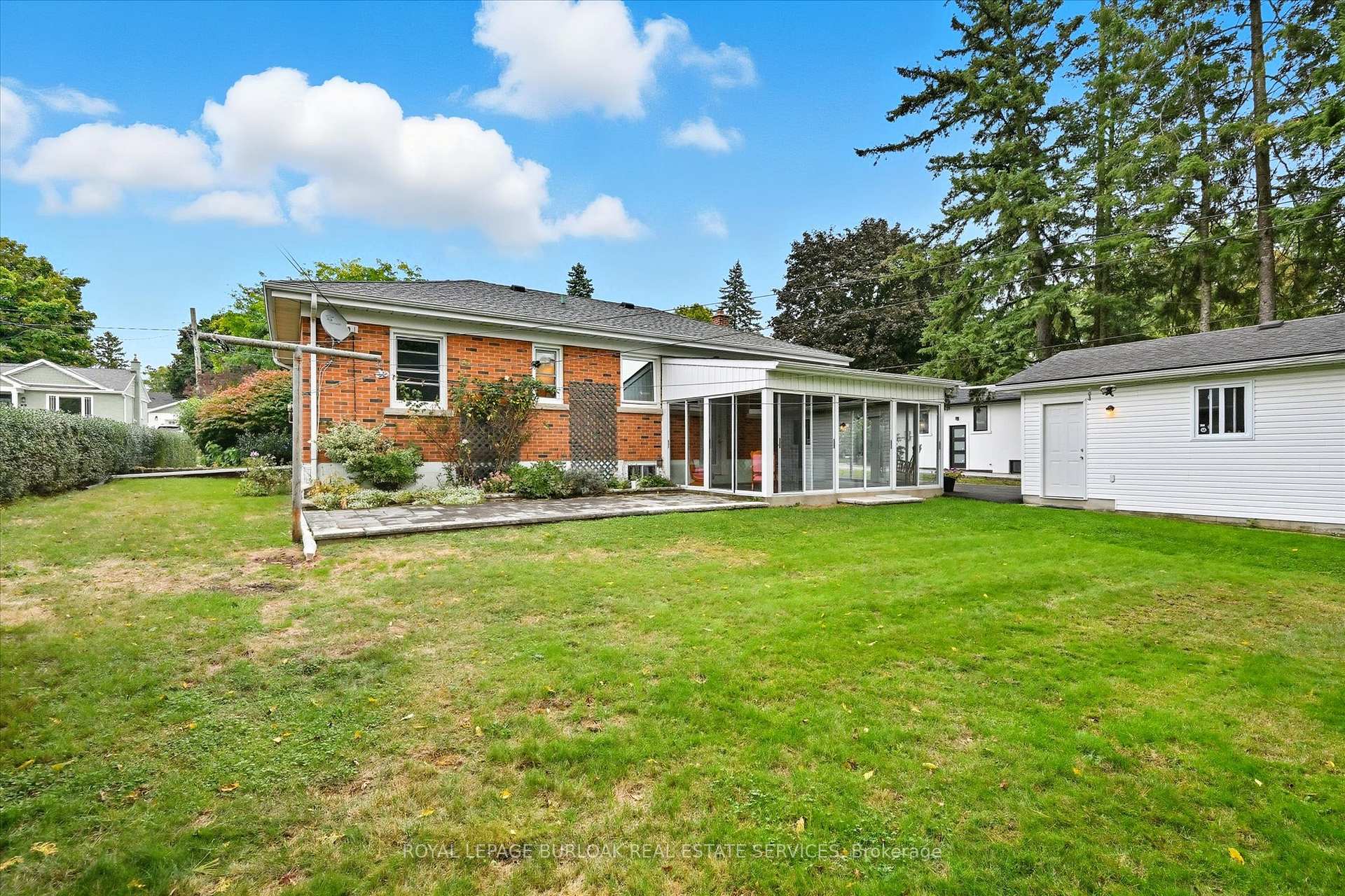Photo 37 of 13 James Street, Hamilton, Waterdown — HOMEH