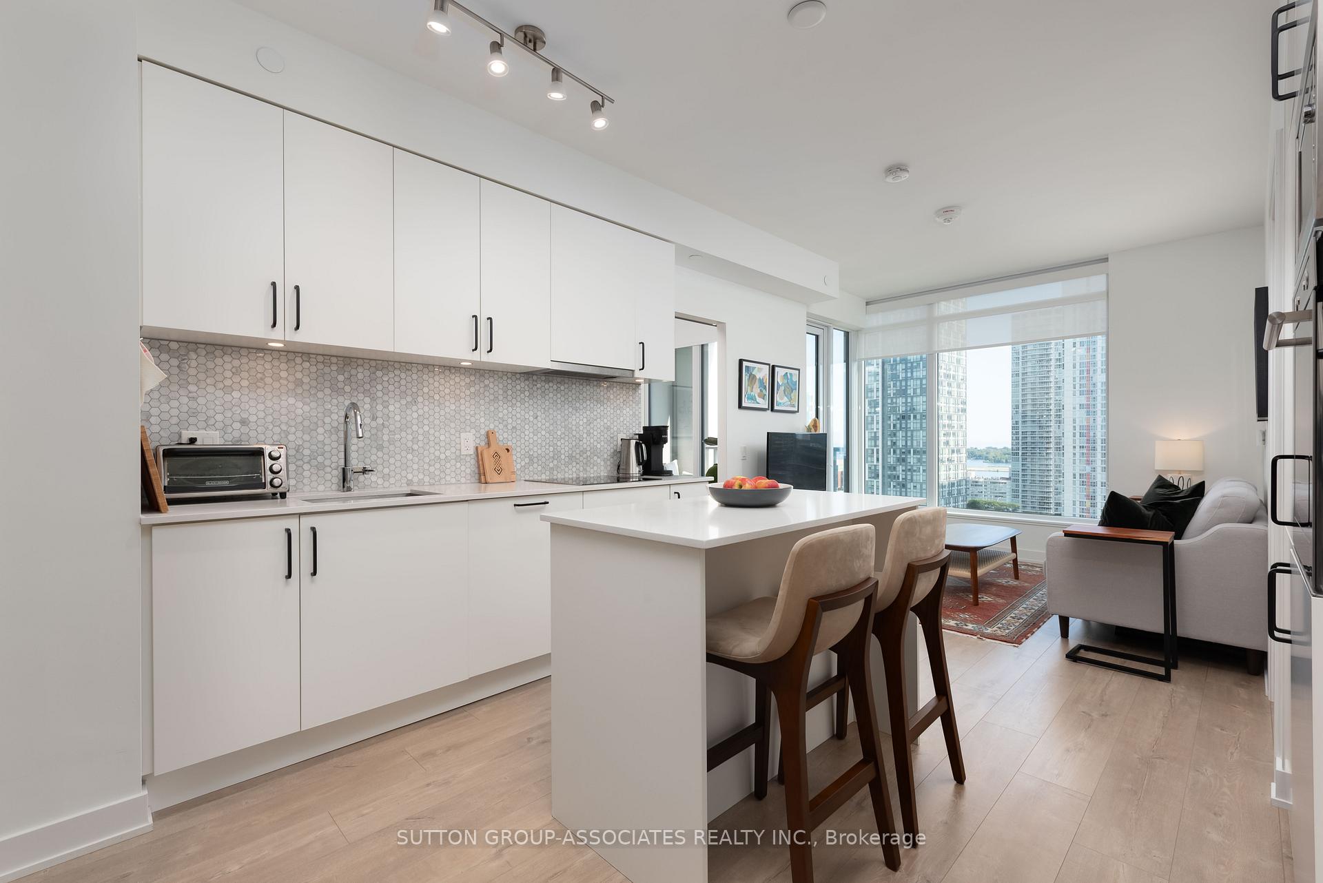 Photo 1 of Unit 1702, 576 Front Street W, Toronto, Waterfront Communities — HOMEH