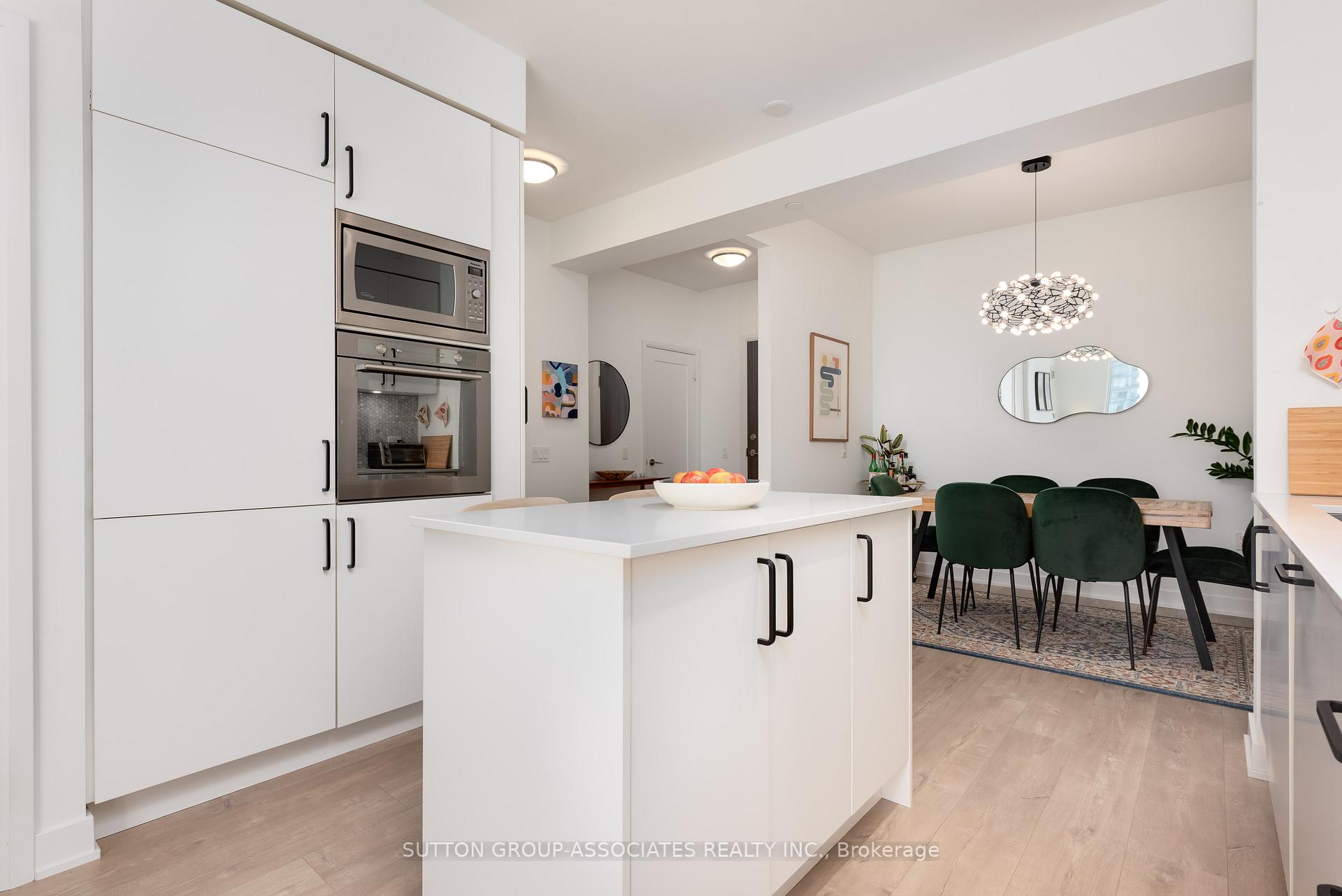 Photo 9 of Unit 1702, 576 Front Street W, Toronto, Waterfront Communities — HOMEH
