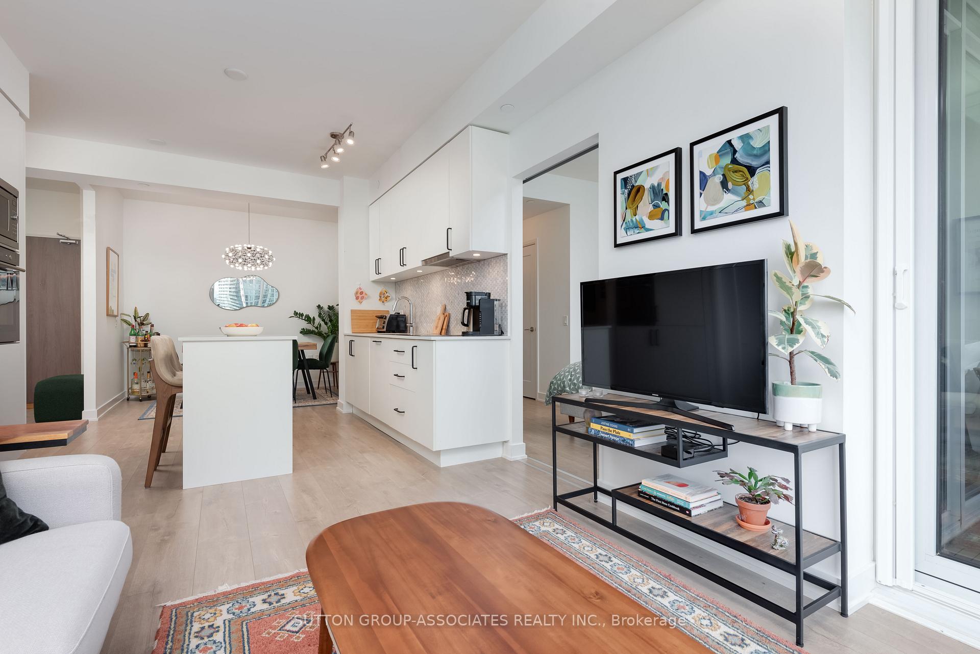 Photo 31 of Unit 1702, 576 Front Street W, Toronto, Waterfront Communities — HOMEH
