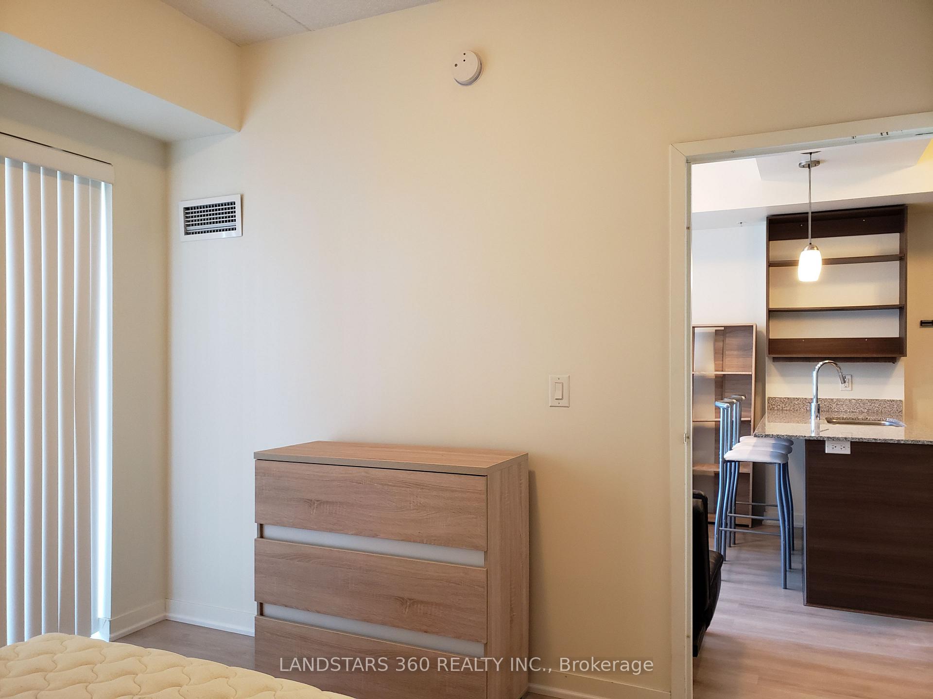 Photo 6 of Unit 1006, 318 Spruce Street, Waterloo, Beechwood/University — HOMEH