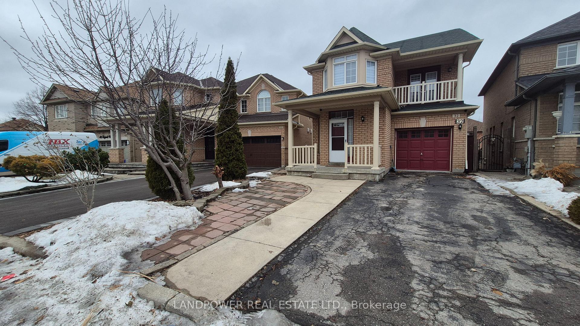 Photo 11 of Unit Basement Apartment, 32 Signet Way, Vaughan, Vellore Village — HOMEH