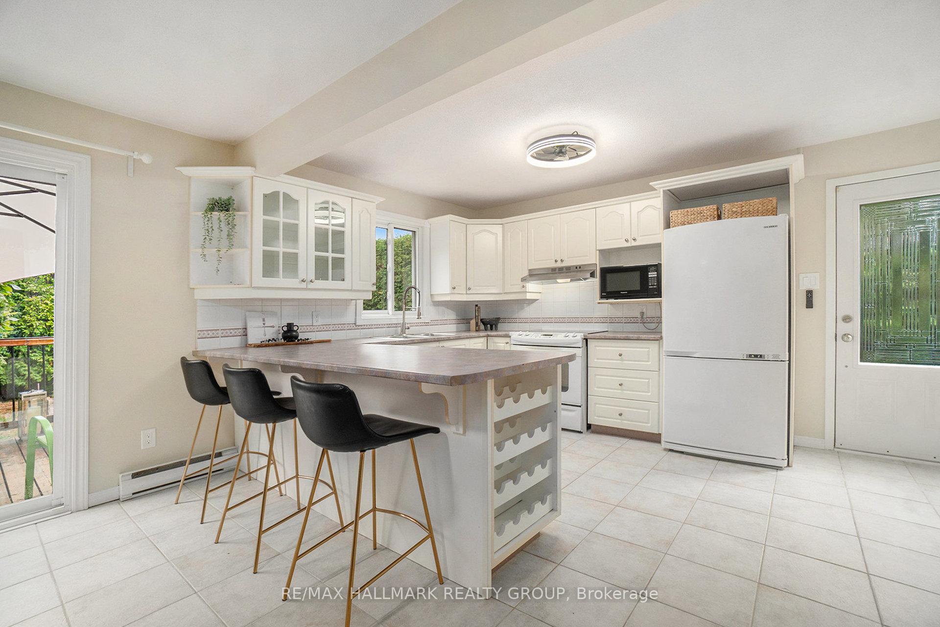 Photo 18 of 1611 Belcourt Boulevard, Ottawa, Orleans/Sunridge — HOMEH