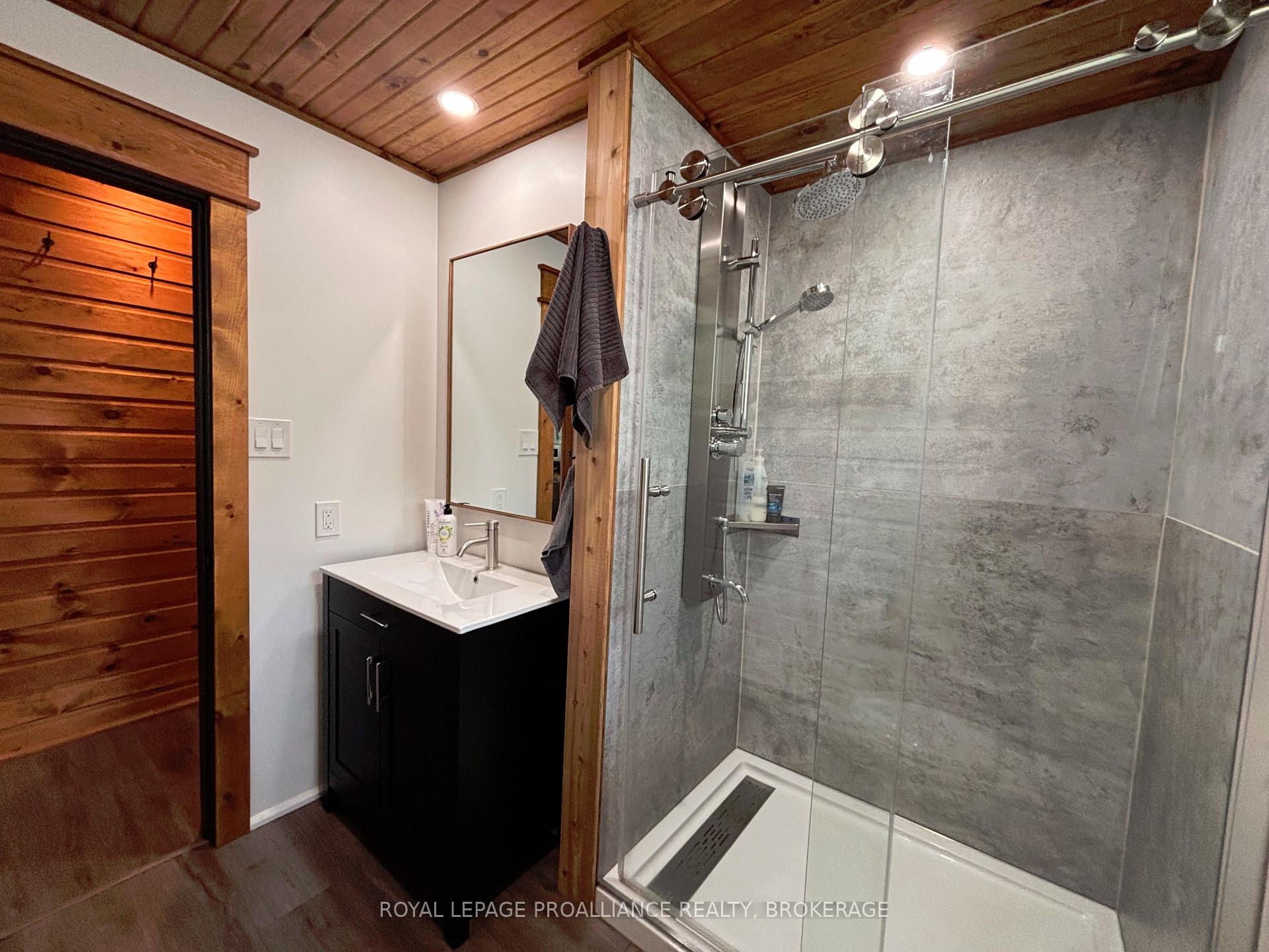 Photo 21 of 45 Shoal Lane, Frontenac, Frontenac South — HOMEH