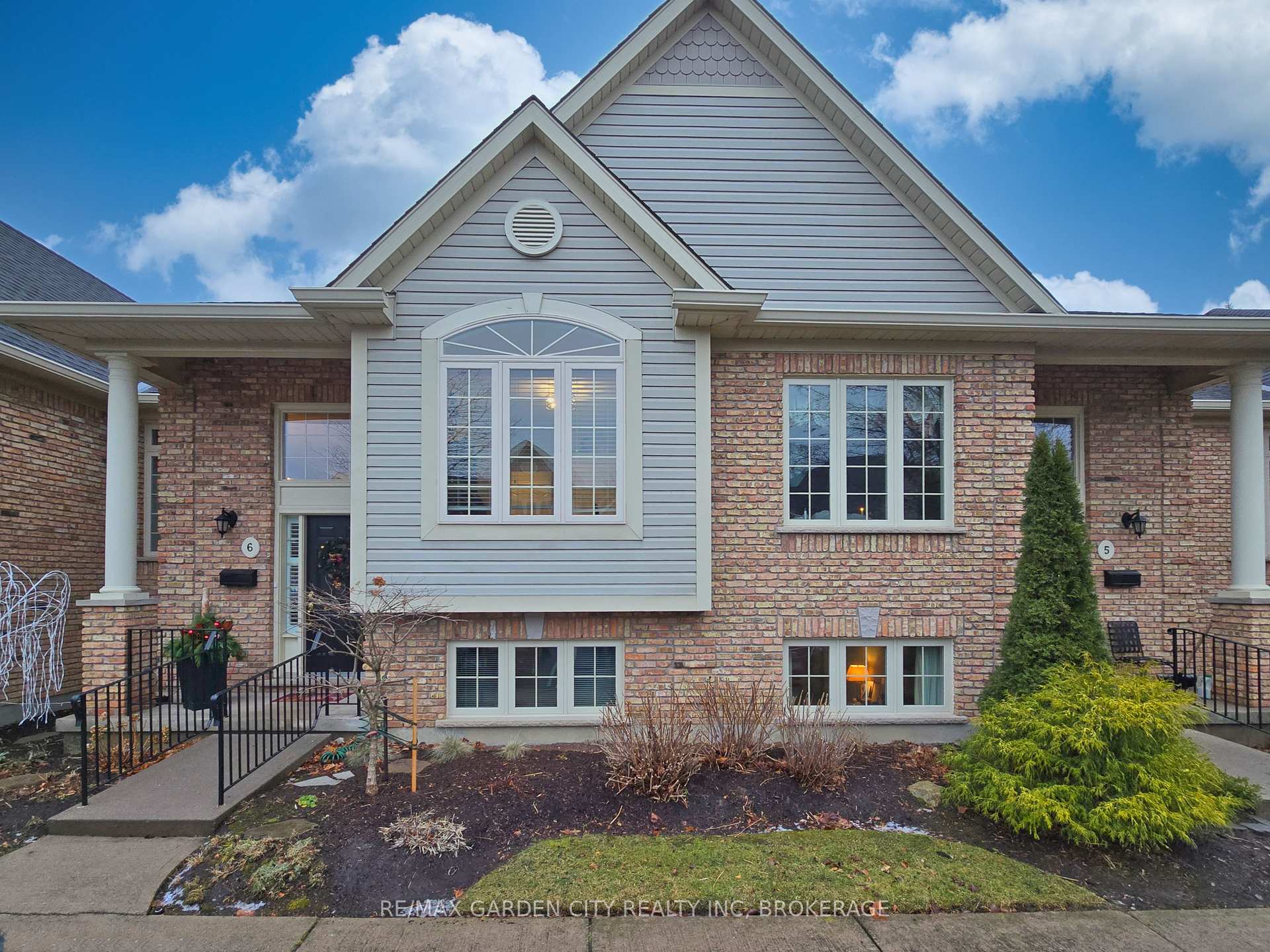 Photo 1 of Unit Unit #6, 174 Martindale Road, St. Catharines, Grapeview — HOMEH
