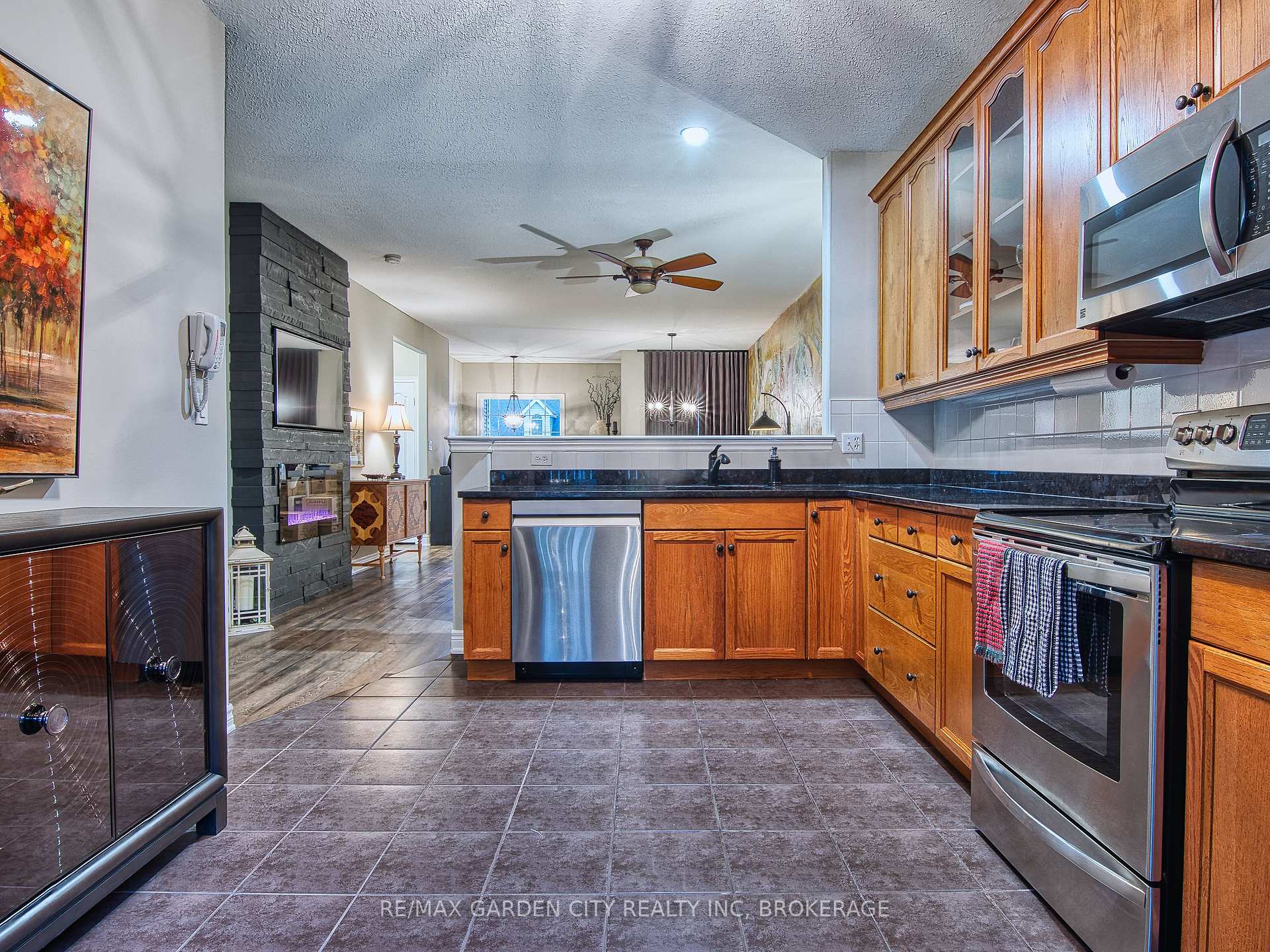 Photo 32 of Unit Unit #6, 174 Martindale Road, St. Catharines, Grapeview — HOMEH