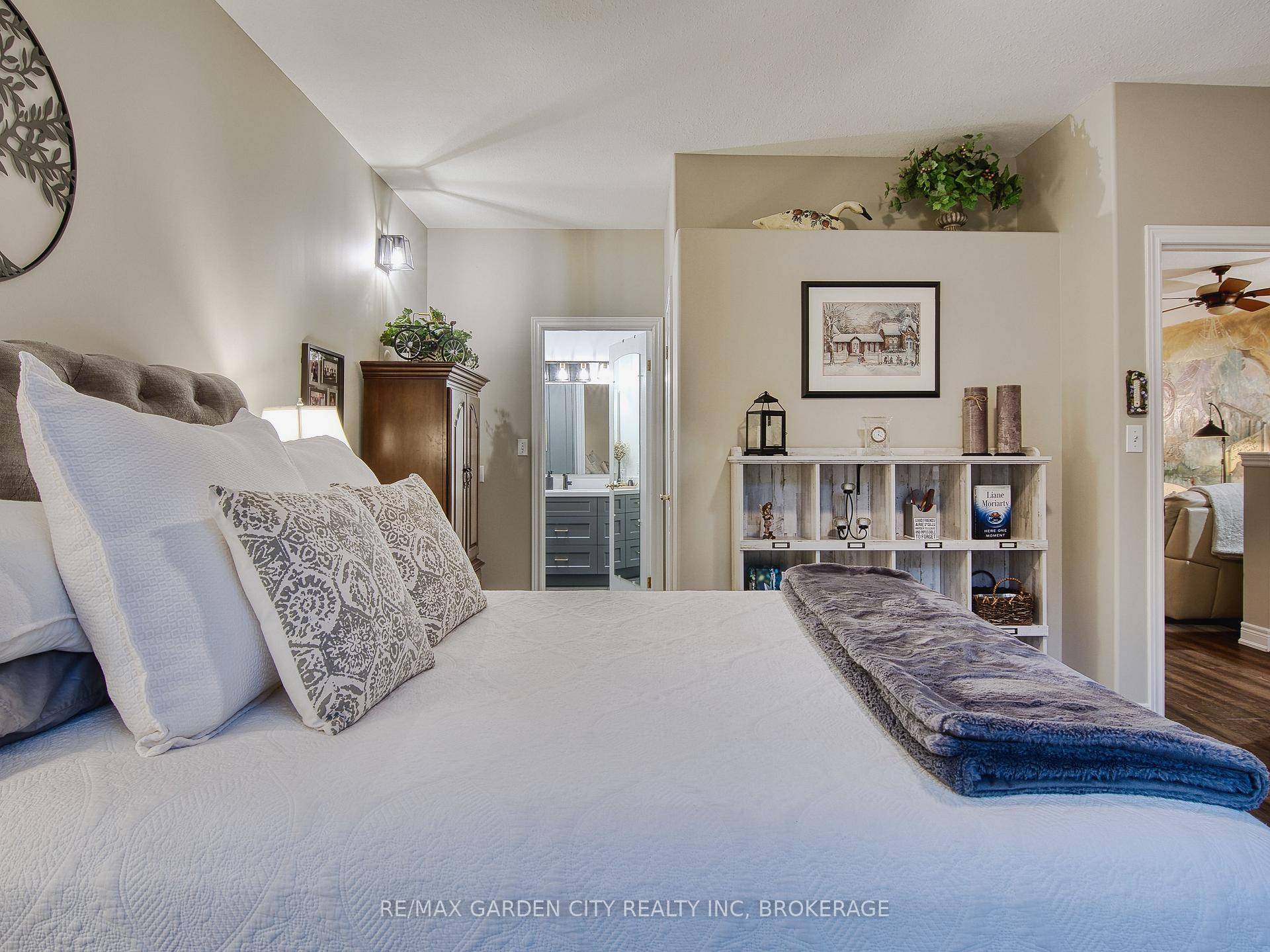 Photo 6 of Unit Unit #6, 174 Martindale Road, St. Catharines, Grapeview — HOMEH