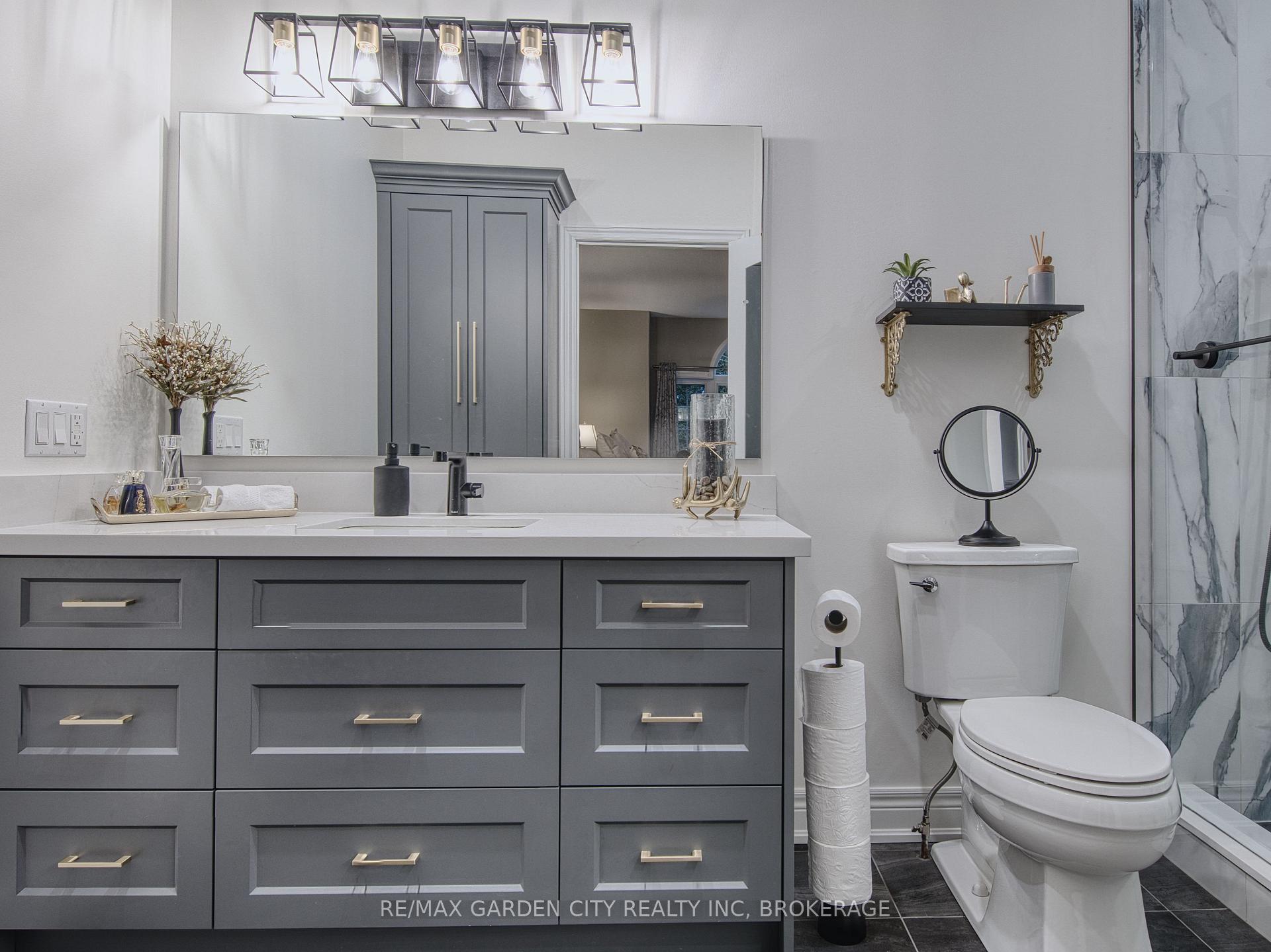 Photo 7 of Unit Unit #6, 174 Martindale Road, St. Catharines, Grapeview — HOMEH