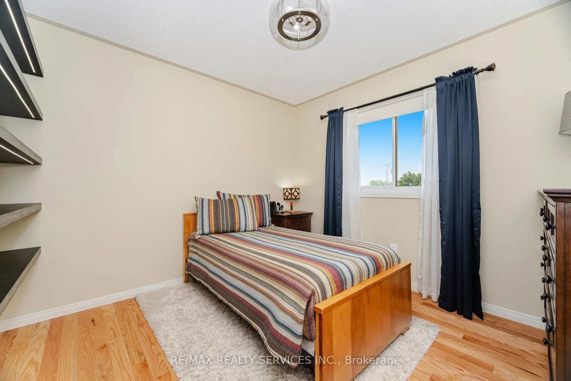 Photo 22 of 8 Inwood Place, Brampton, Sandringham-Wellington — HOMEH