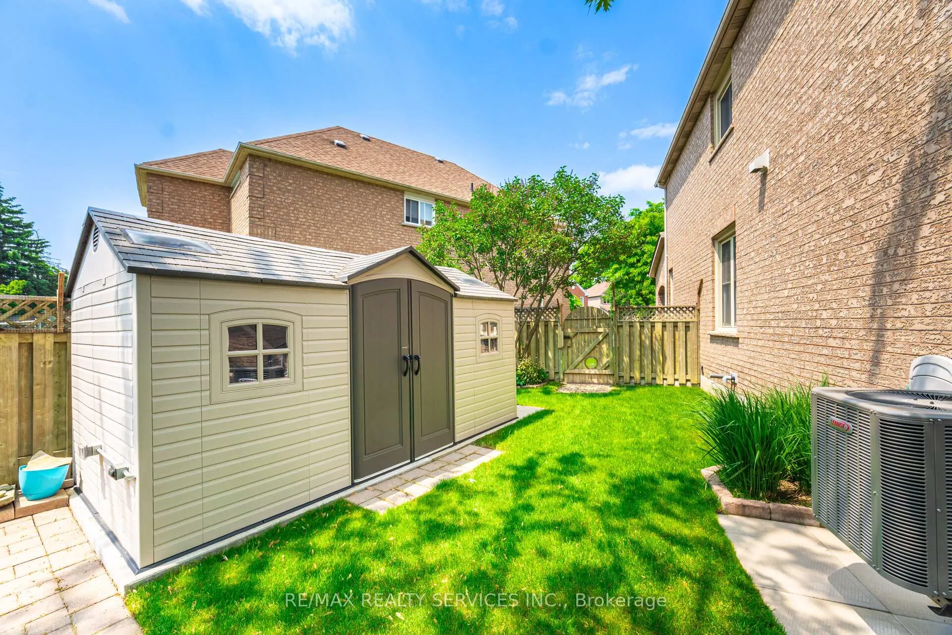 Photo 38 of 8 Inwood Place, Brampton, Sandringham-Wellington — HOMEH